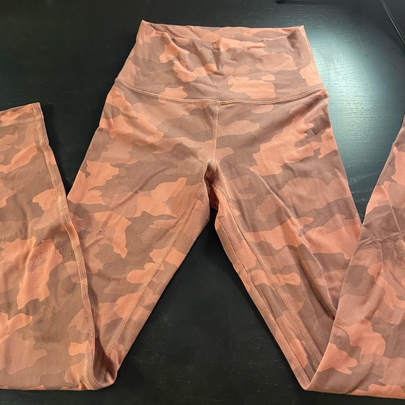 LULULEMON ALIGN™ HIGH-RISE PANT 28" Heritage 365 Camo Brier Rose Multi - Picture 3 of 7